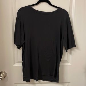 NWOT Everlane air oversized crew tee